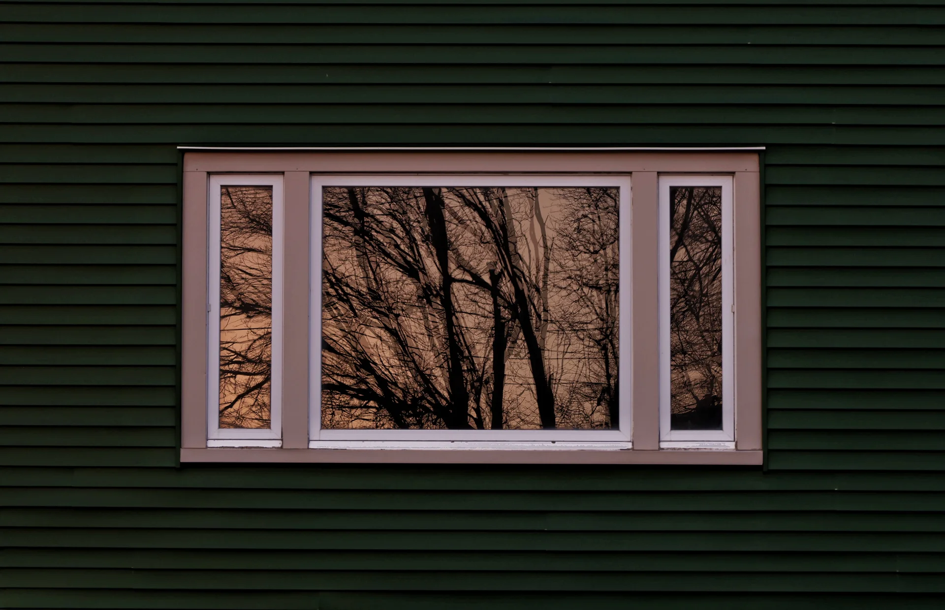 Shot on Canon Canon EOS R8